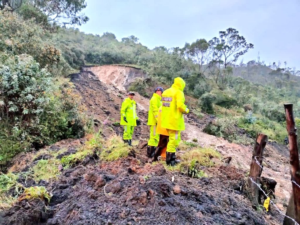 Lluvias en Bogotá: familias afectadas por desbordamiento en Usme