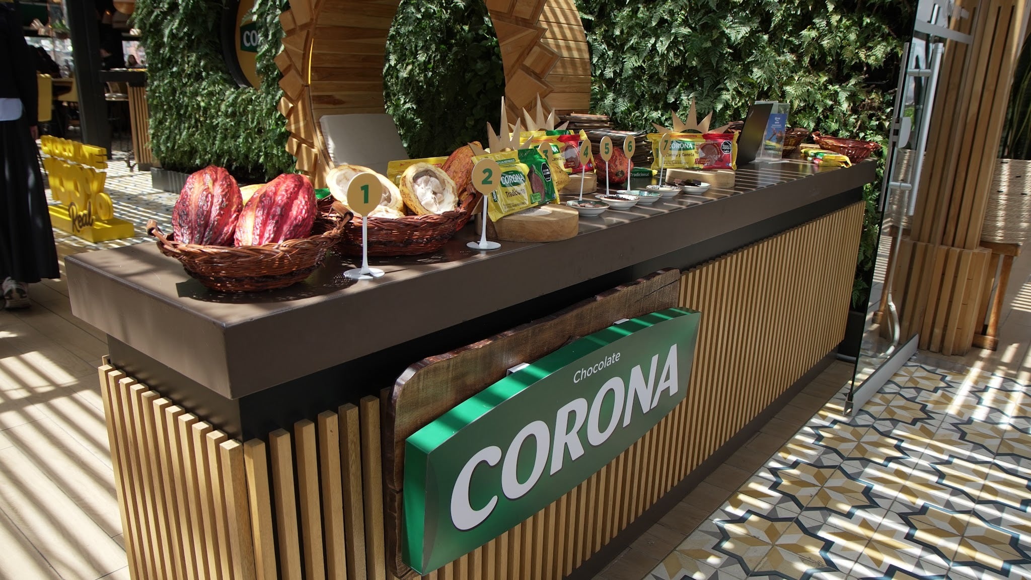 Chocolate Corona, una marca de Grupo Nutresa