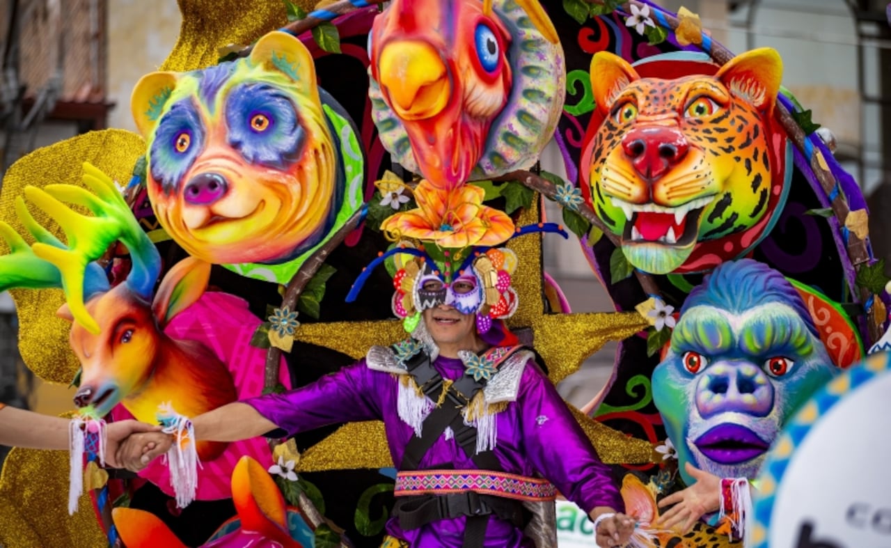 Más de 50 artistas participarán de esta muestra del Carnaval de Negros y Blancos en Bogotá.