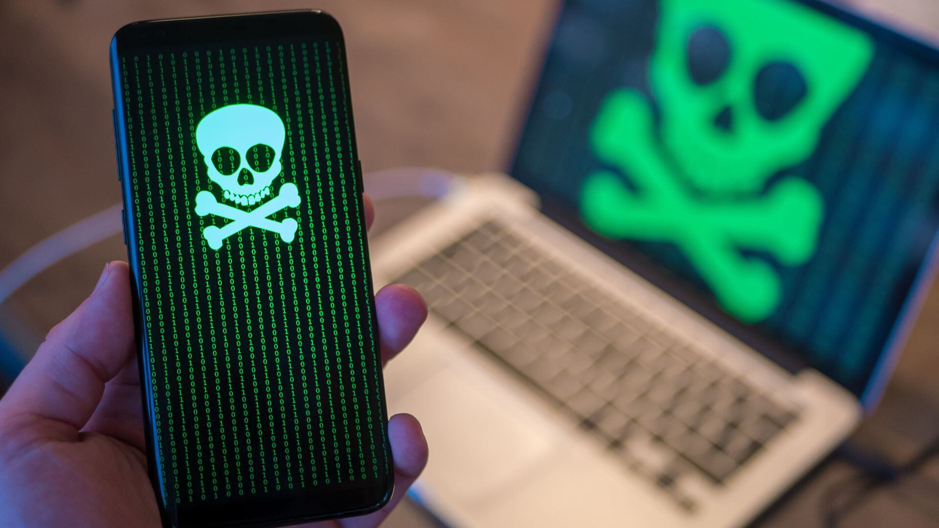 El malware utiliza técnicas de machine learning para interactuar con anuncios maliciosos.