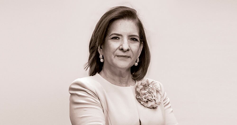 Margarita Cabelloprimera procuradora general de la Nación“Bajo un paradigma de exclusión, nuestra sociedad ha estado estancada en la idea de que solo los hombres pueden liderar. Eso nos ha privado de perspectivas diferentes que permitan nuevas y ambiciosas transformaciones”. 