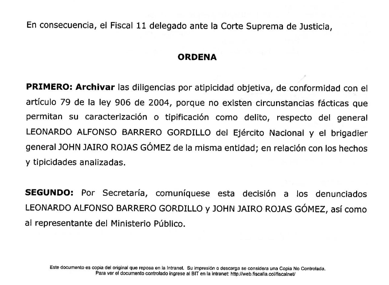 La Fiscalía ordenó archivar la indagación contra el general Jhon Jairo Rojas, por los delitos de enriquecimiento ilícito y tráfico de influencias.