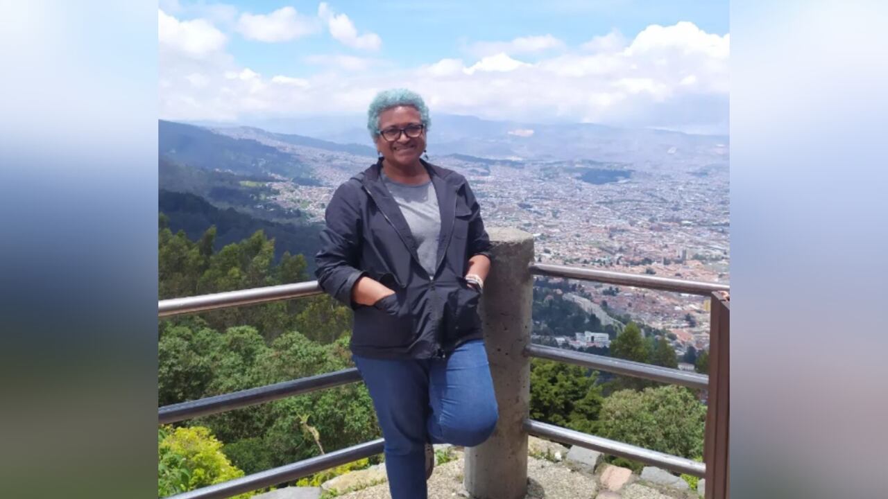 Abuelita viajera se negó a cuidar a sus nietos para recorrer el mundo