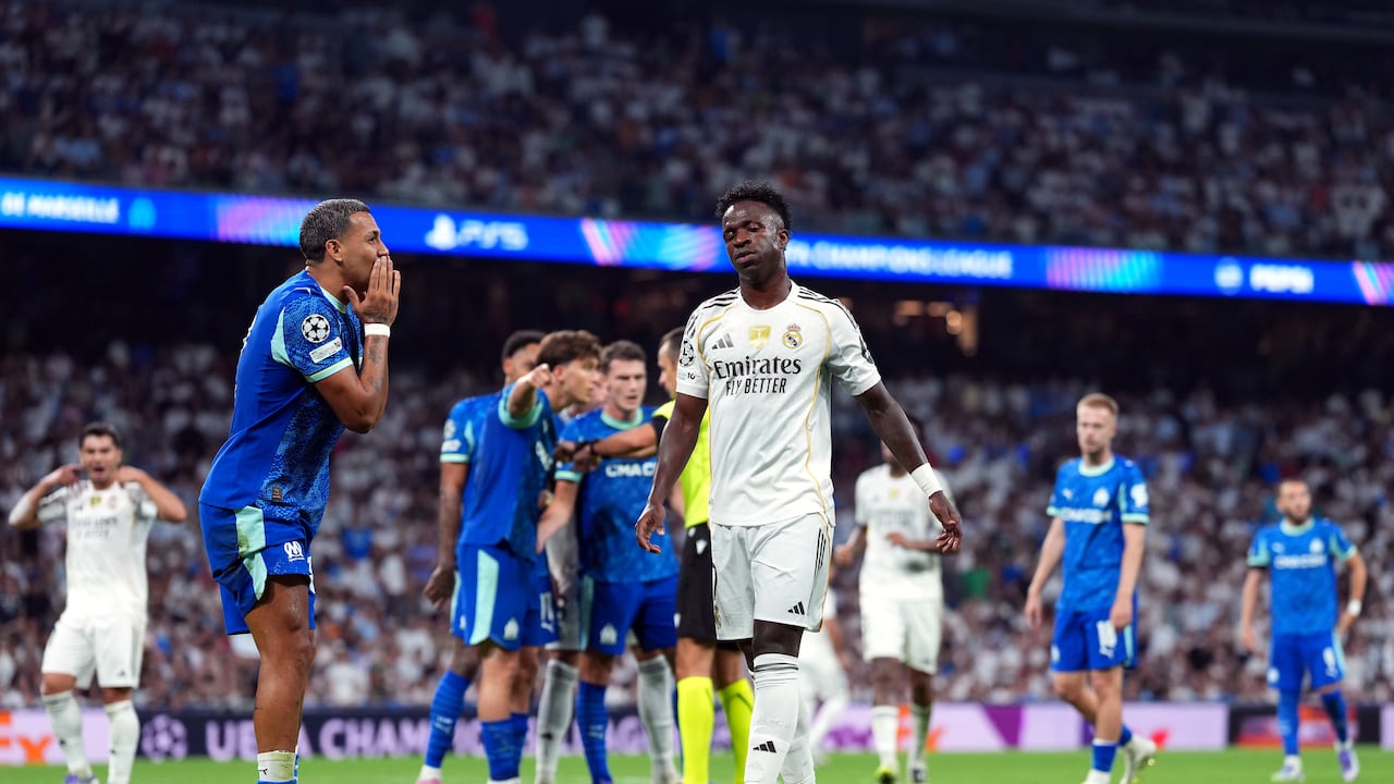 Momento de la polémica del penal en el Santiago Bernabéu.
