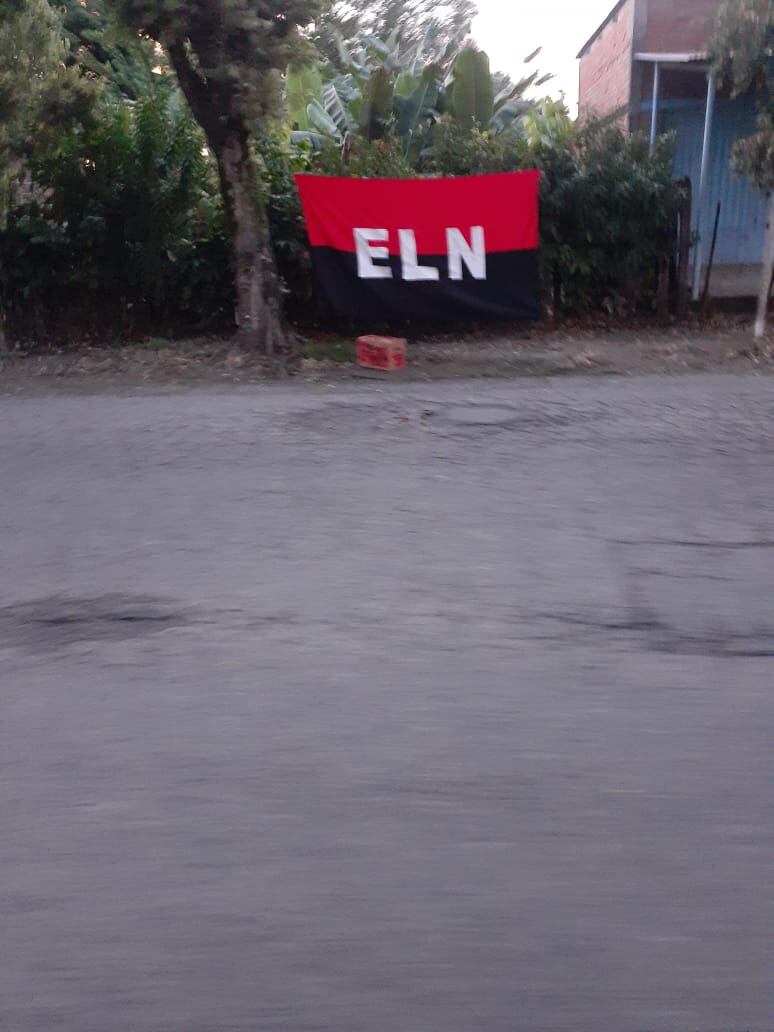 La policía de Cúcuta hace presencia en los diferentes puntos para verificar si se trata de elementos explosivos.