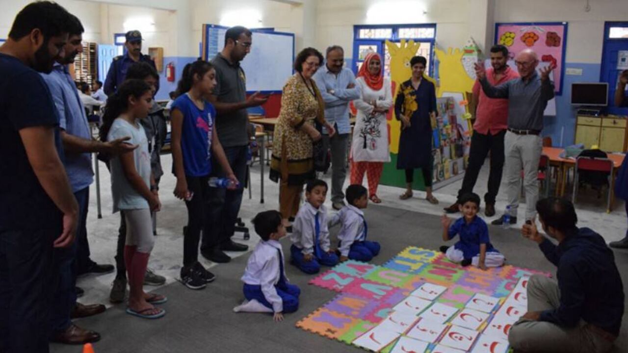 'Technology-Based Deaf Education' en Pakistán fue uno de los ganadores.