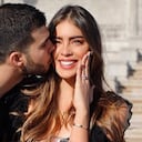 El esposo de Avella es el empresario Nassif Kamle, que se dedica a la industria de los textiles en países de América Latina.