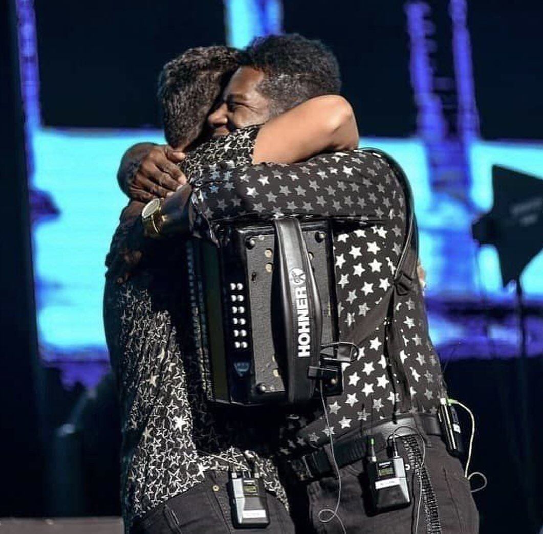 Silvestre y Víctor fueron amigos por varias décadas. Foto: Instagram @silvestredangond