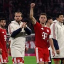 17 October 2026, Bavaria, Munich: Soccer, Men: Bundesliga, FC Bayern Munich vs. RB Leipzig, Matchday 6, Allianz Arena; Luis D�az (Bayern Munich), Harry Kane (Bayern Munich), Joshua Kimmich (Bayern Munich), and Min-jae Kim (Bayern Munich) celebrate the victory. Photo: Karl-Josef Hildenbrand/dpa - IMPORTANT NOTICE: In accordance with the regulations of the Bundesliga and the DFB (German Football Association), it is prohibited to use or allow the use of photographs taken in the stadium and/or during the game in the form of sequential images and/or video-like photo series. (Photo by KARL-JOSEF HILDENBRAND / dpa Picture-Alliance via AFP)