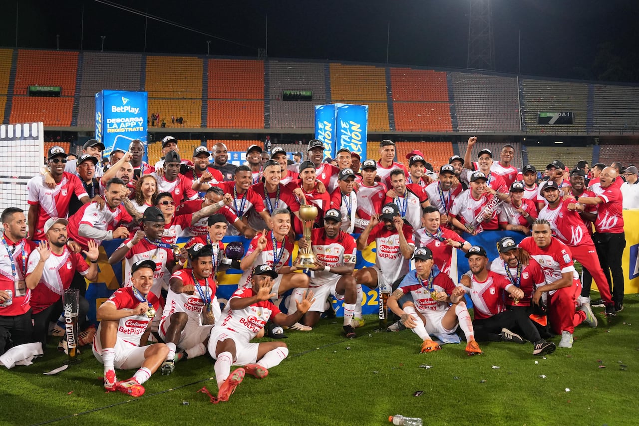 Independiente Santa Fe salió campeón en el Atanasio Girardot