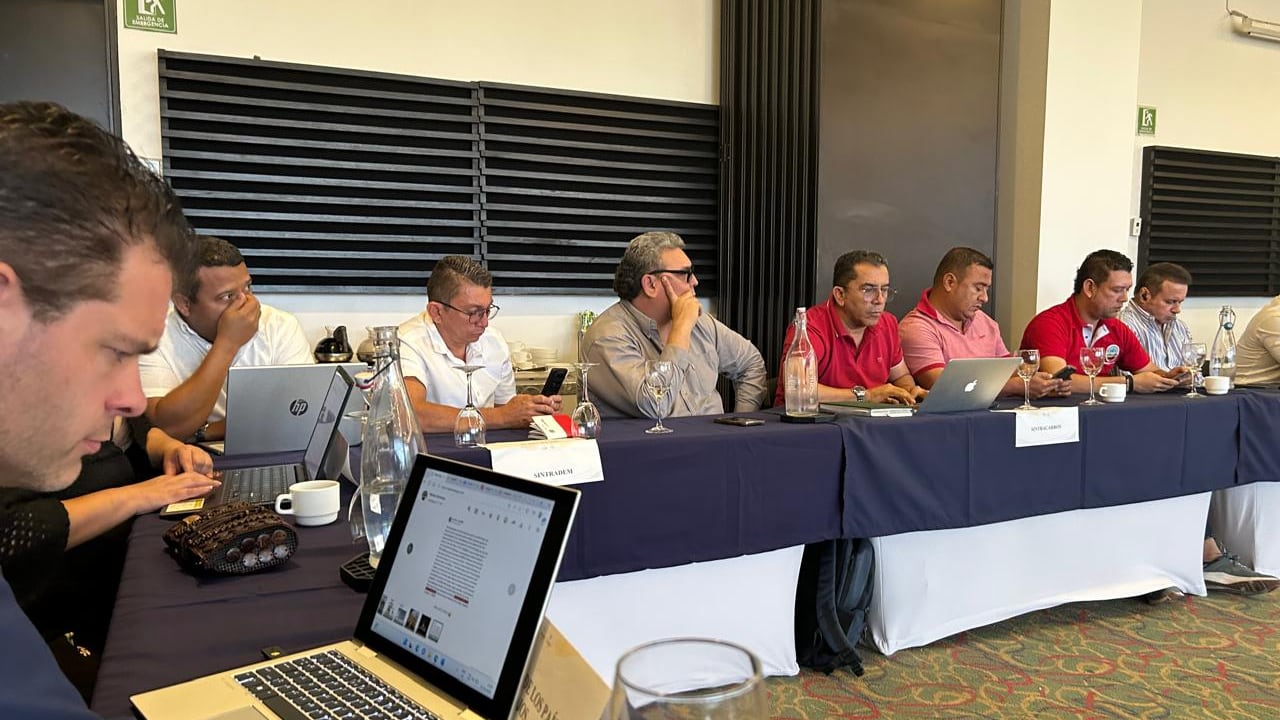 La mesa de diálogo fue convocada por las mismas empresas del sector.