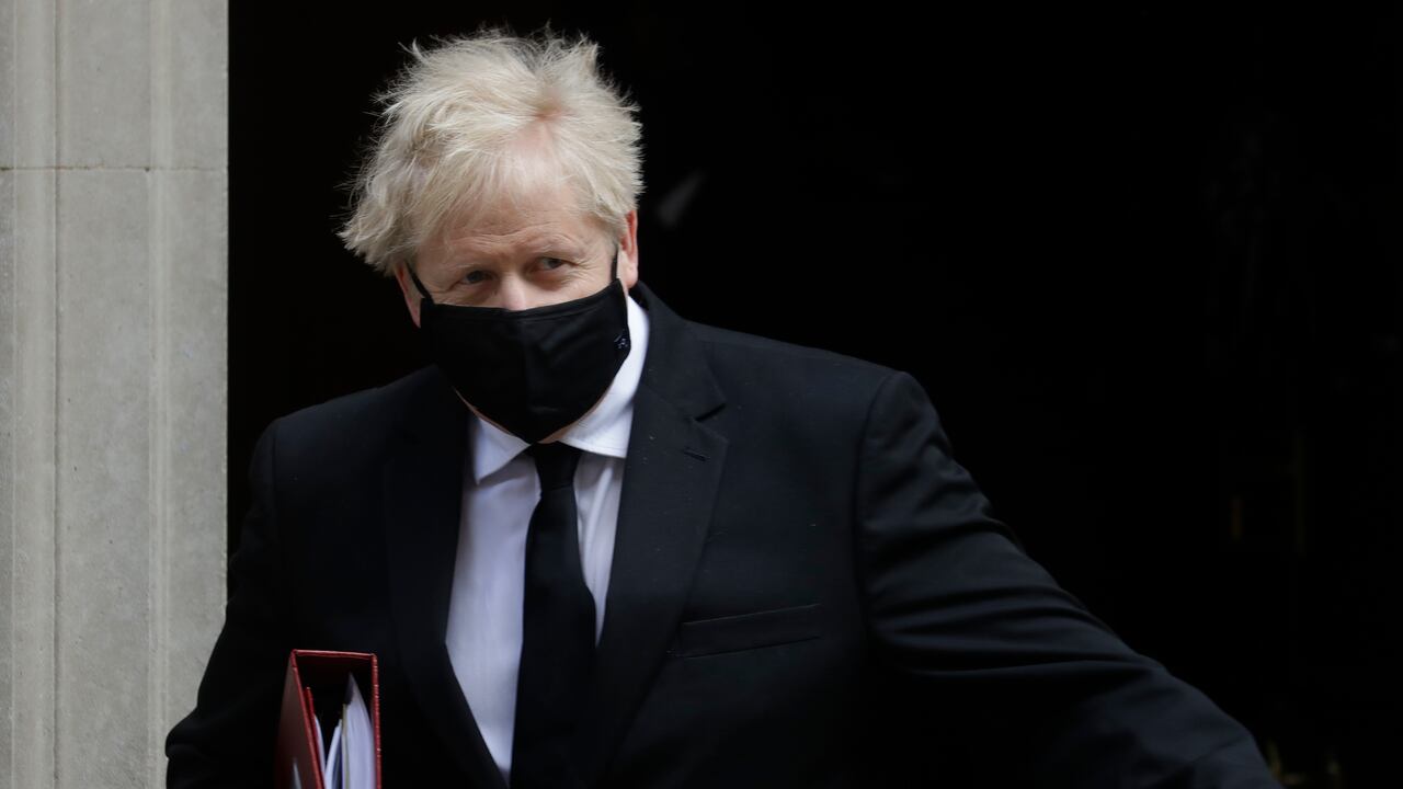 Britain's Prime Minister Boris Johnson leaves 10 Downing Street (AP Photo/Kirsty Wigglesworth)