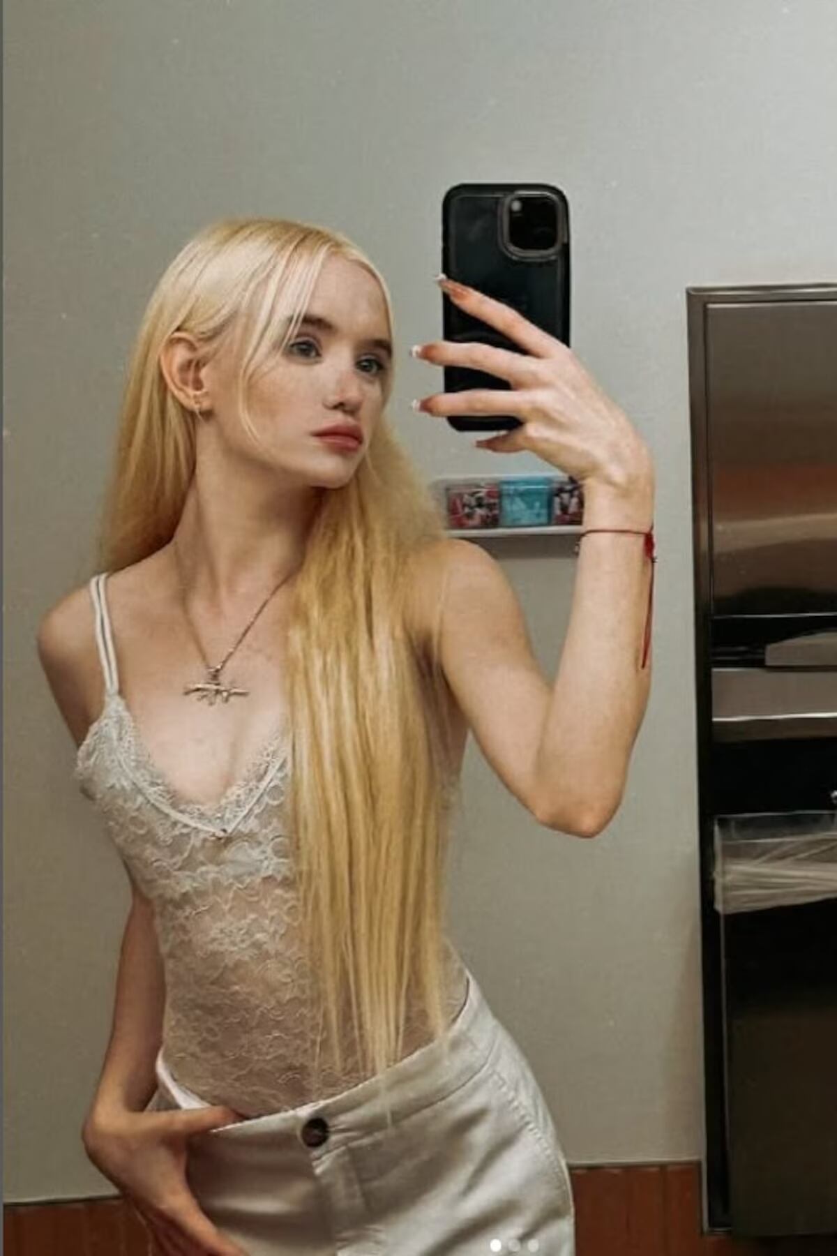 La tiktoker manifestó su agradecimiento por obtener la residencia en México, posteriormente fue arrestada en el aeropuerto de Tijuana.