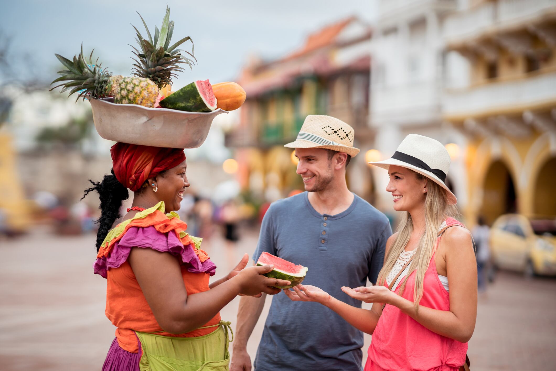 Foto de referencia de turistas en Cartagena