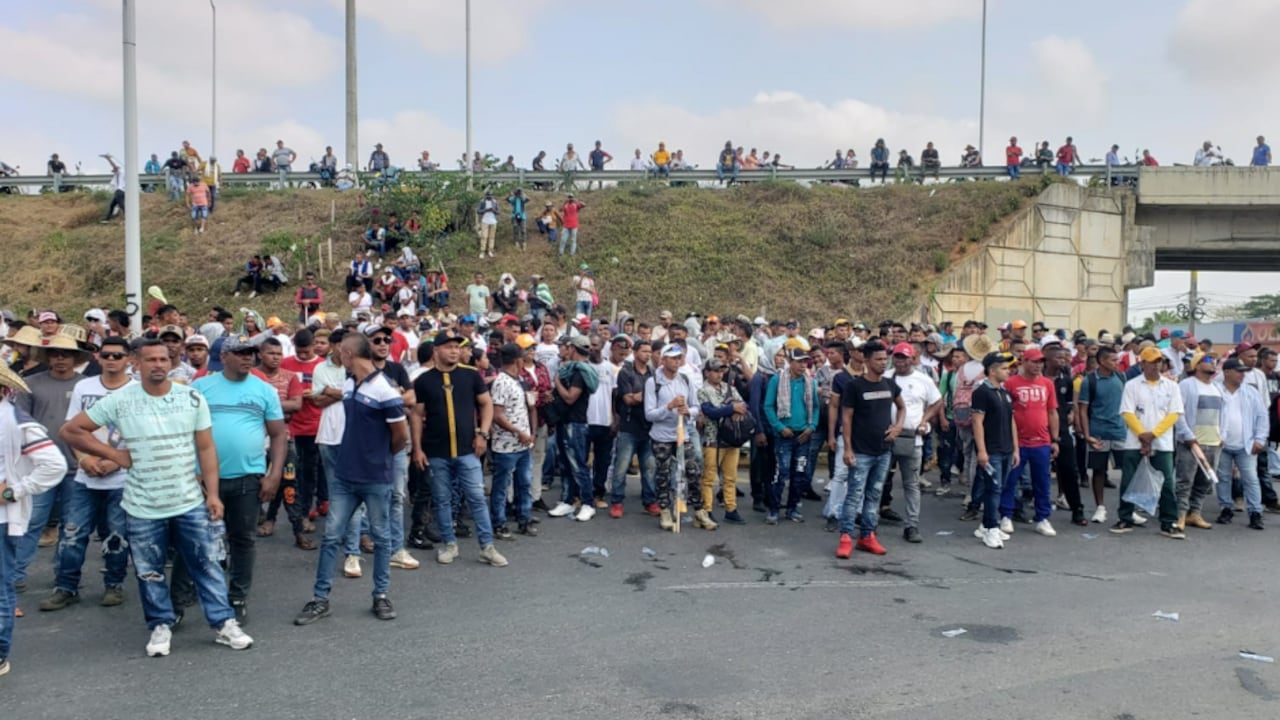 Paro de mineros en el Bajo Cauca antioqueño.