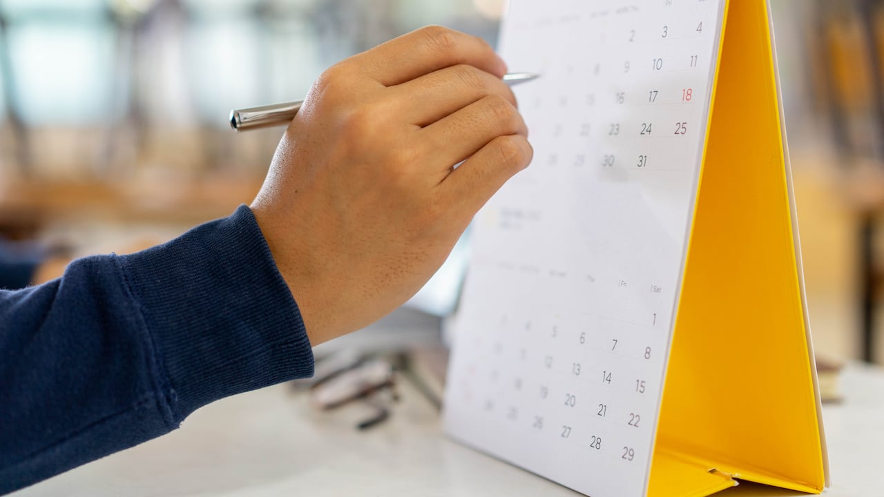 Efemérides del 6 de octubre.