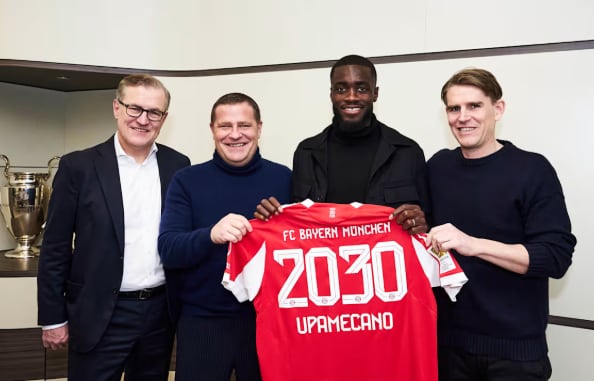 Dayot Upamecano firma con Bayern Múnich su renovación hasta 2030.