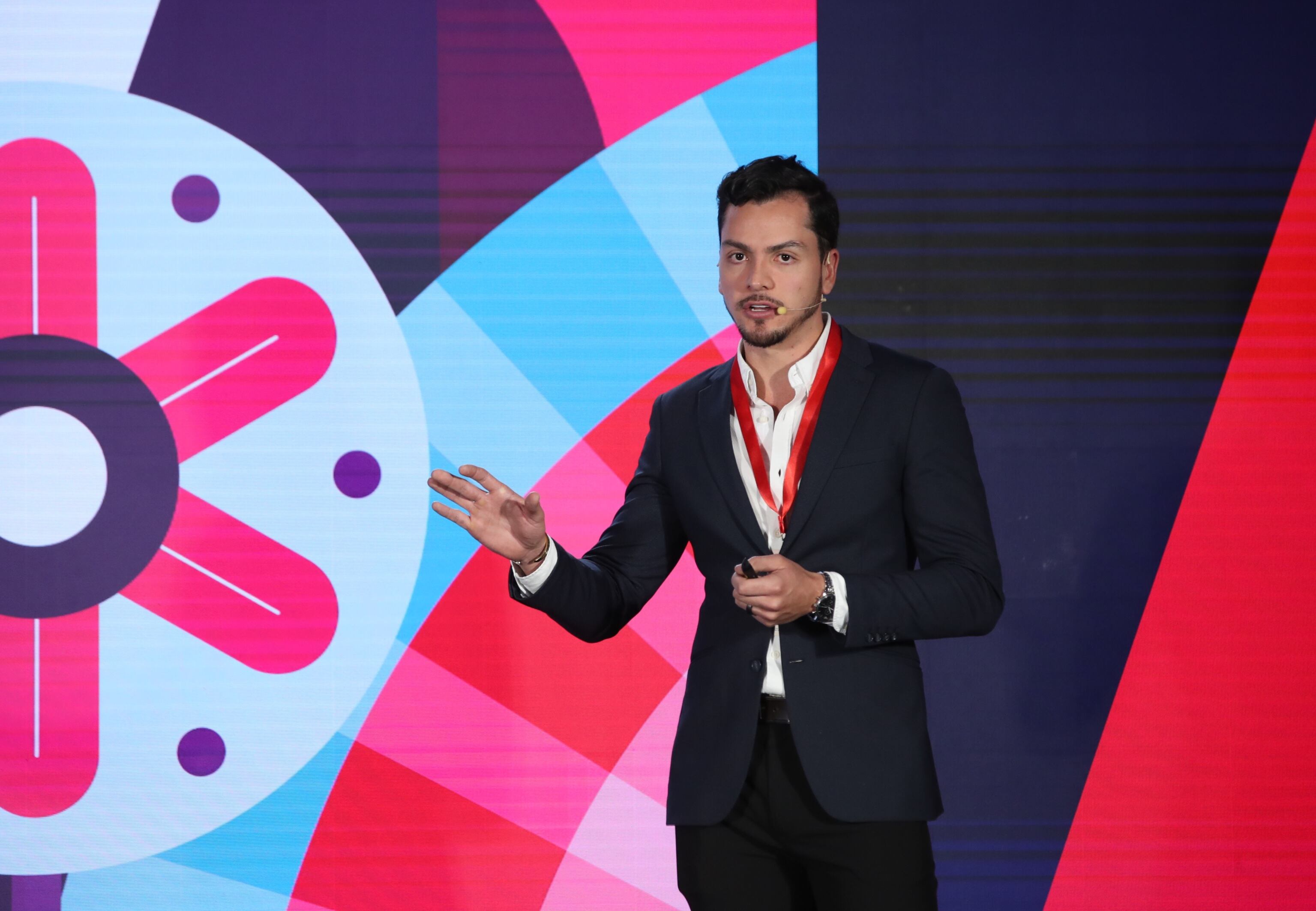 Foro ‘Vivir con VIH: sin miedo a una vida plena’