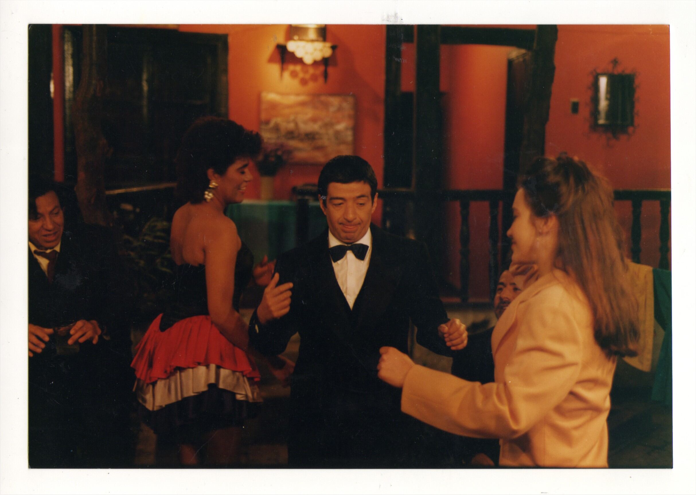 Alfonso Ortiz integró el elenco original. En su memoria, así como en la de Alberto Valdiri y del sonidista Felix Ruiz también van estas funciones.