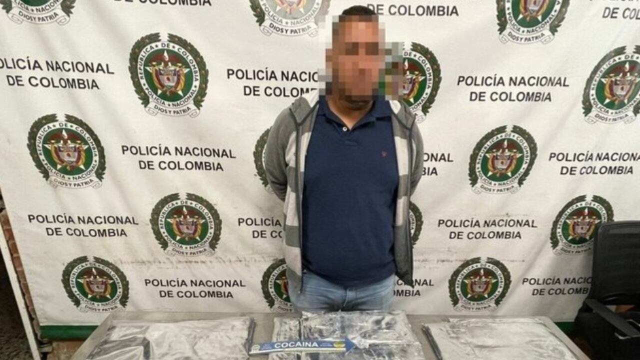 El capturado, quien pretendía viajar a España, llevaba 9 kilos de cocaína en su equipaje.