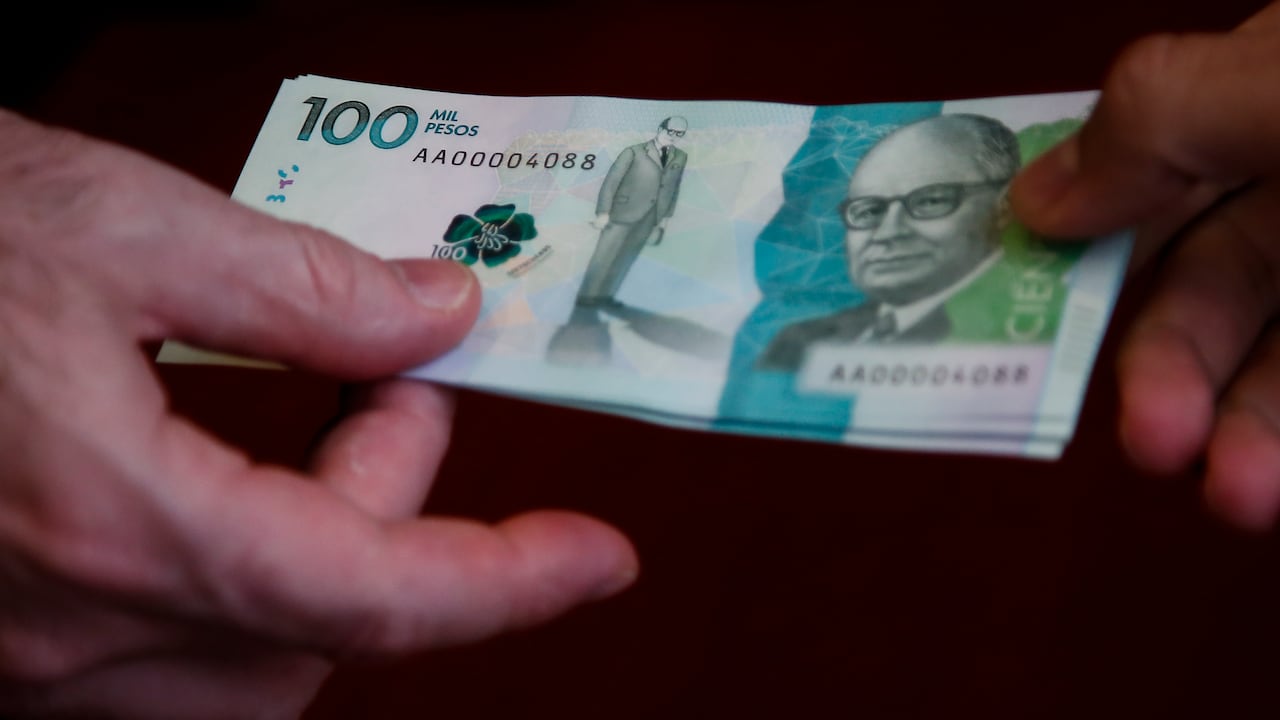Hubo una incautación de billetes de 100 mil falsos.