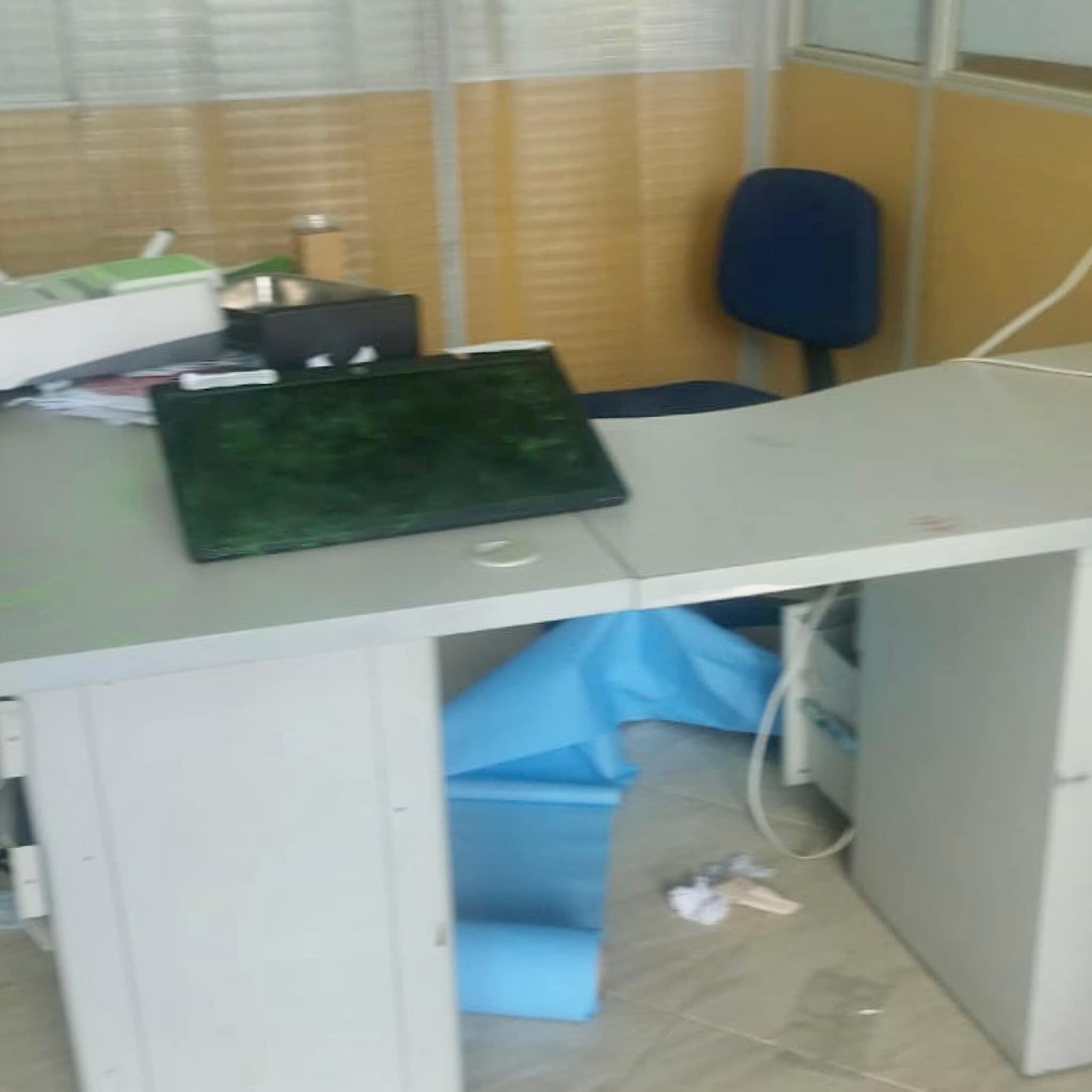 Así quedó uno de los consultorios.