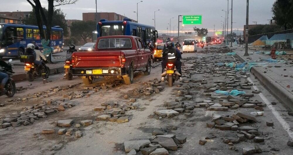 Escombros Portal Américas.