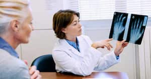 Se estima que el 1,5 por ciento de la población sufre algún tipo de artritis, una enfermedad causada por infecciones, enfermedades autoinmunes, lesiones o defectos en las articulaciones, entre otros factores