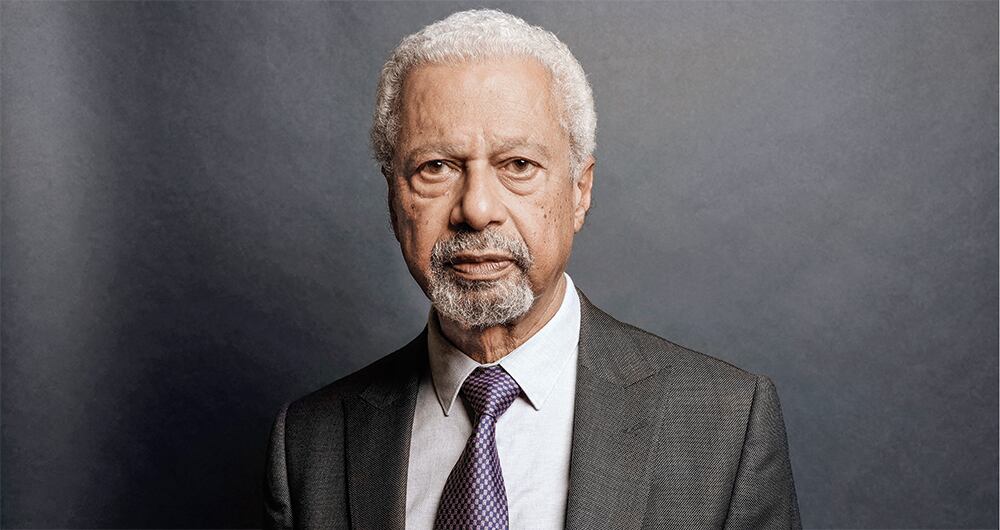 El Premio Nobel le cambió a Abdulrazak Gurnah la vida desde octubre pasado. Es el primer africano negro en ganar el galardón desde que el nigeriano Sole Woyinka (quien también escribe en inglés) lo recibió en 1986. Solo cinco africanos se han llevado dicho premio desde 1901. 