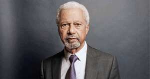 El Premio Nobel le cambió a Abdulrazak Gurnah la vida desde octubre pasado. Es el primer africano negro en ganar el galardón desde que el nigeriano Sole Woyinka (quien también escribe en inglés) lo recibió en 1986. Solo cinco africanos se han llevado dicho premio desde 1901.