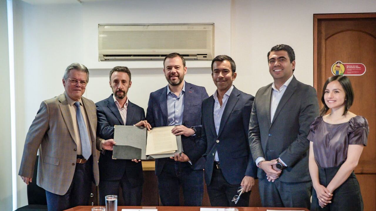 Los alcaldes de Bogotá y Soacha y el gobernador de Cundinamarca firmaron el convenio interadministrativo para la tercera línea del Metro