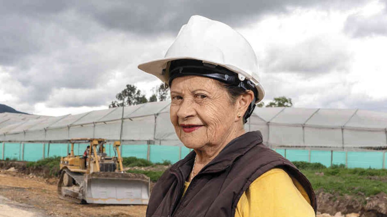 Inesita Domínguez, presidenta de la Junta de Acción Comunal de la vereda La Balsa en Chía, media entre la comunidad y la concesión.