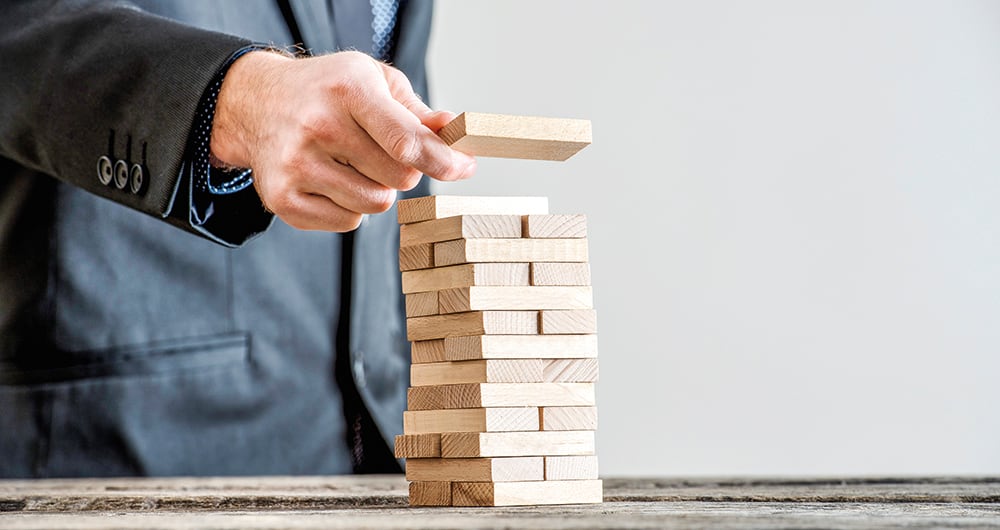 La resistencia al cambio provocado por la pandemia llevó a la crisis económica a algunas sociedades, así como a procesos de reorganización.