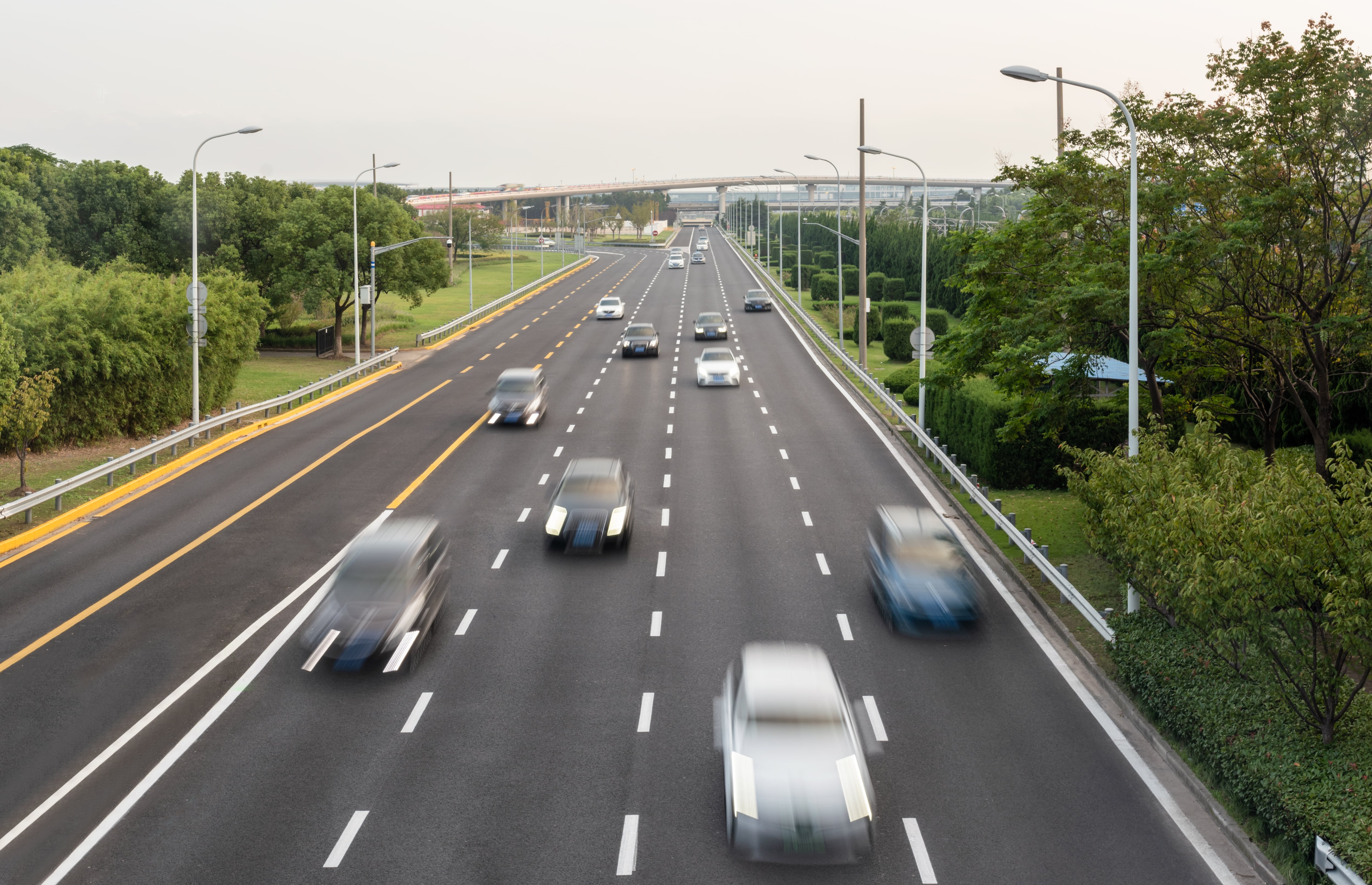 Alemania planea modificar sus leyes para convertirse en el mayor espacio para la circulación de vehículos autónomos.