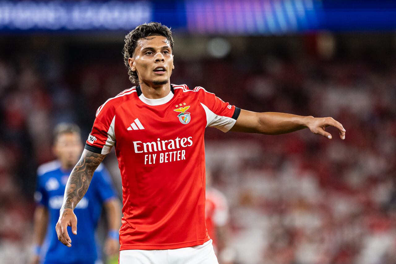 LISBOA, PORTUGAL - 2025/09/16: Richard Rios of SL Benfica seen in action during the UEFA Champions League 2025/26 League Phase MD1 match between SL Benfica and Qarabag FK at Estadio da Luz. Final score: SL Benfica 2 - 3 Qarabag FK. (Photo by David Martins/SOPA Images/LightRocket via Getty Images)