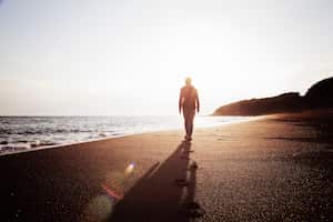 Caminar es una de las principales actividades.