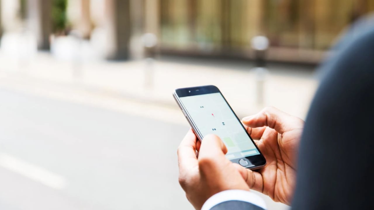 La iniciativa buscaría sacar las 'apps' del mercado en Colombia.