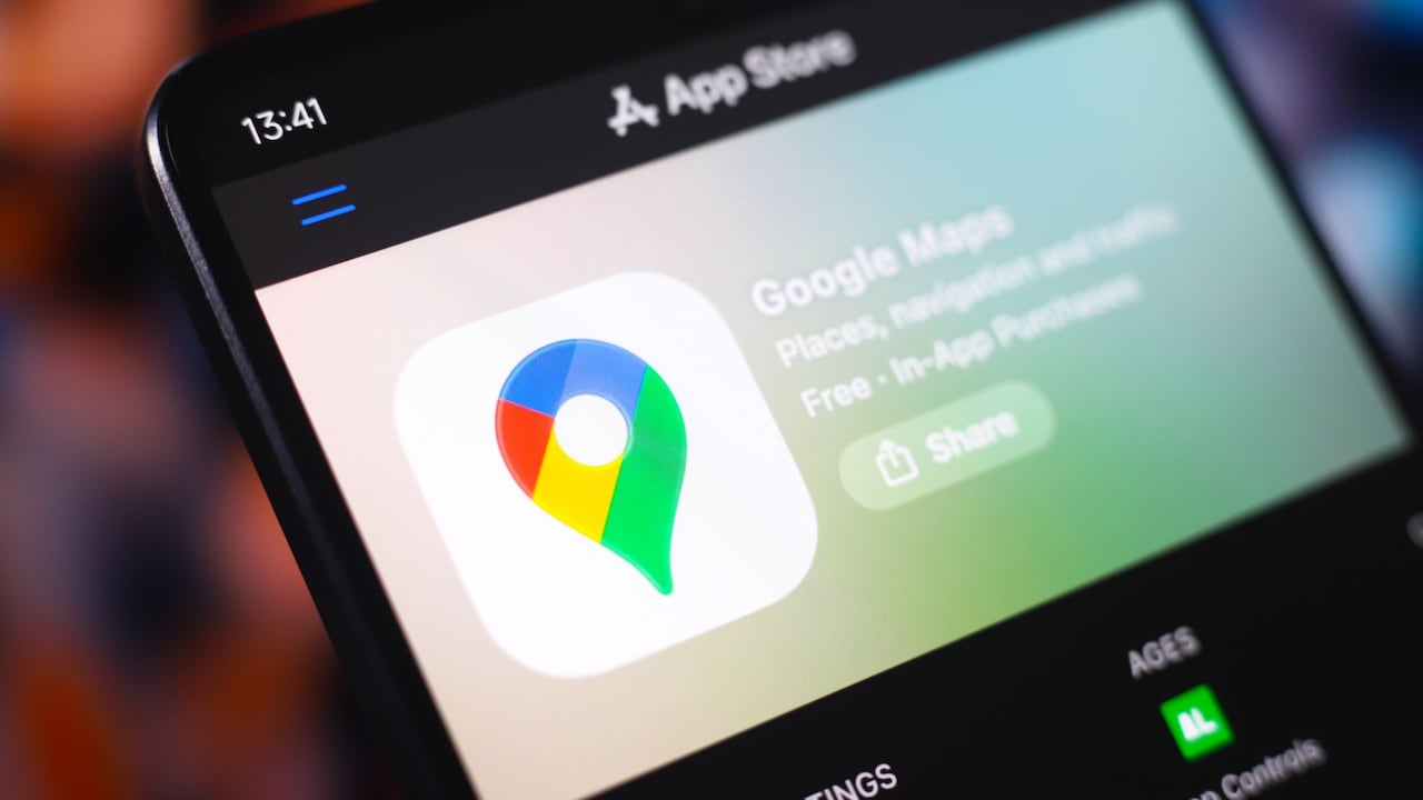 Google Maps cambia la forma tradicional de buscar en el mapa, ya que evita revisar manualmente múltiples resultados y reseñas.