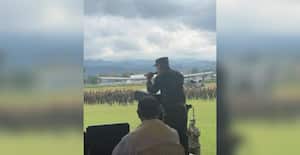 Impactante: así fue la despedida del coronel Ramón Royero, “lealtad”. Lo sacaron del Ejército.