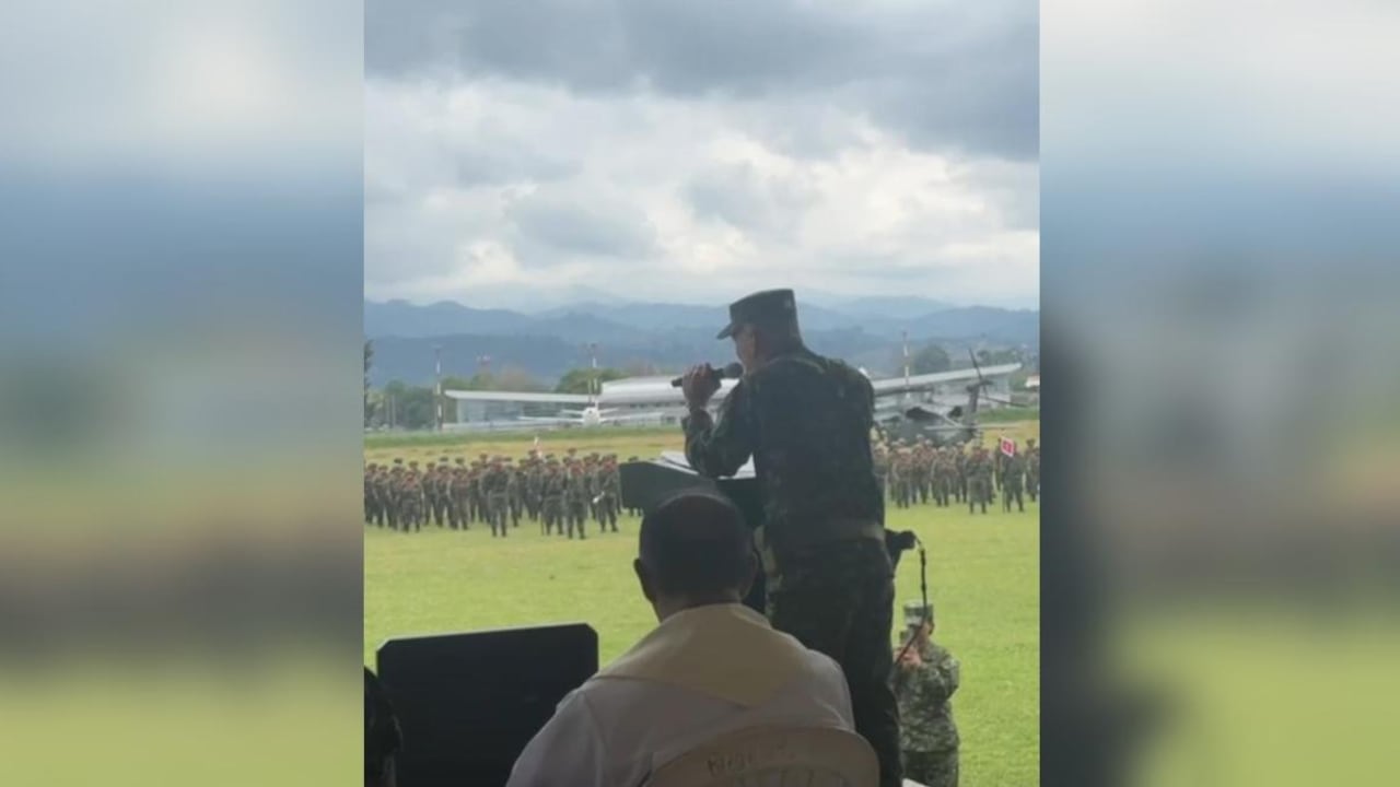 Impactante: así fue la despedida del coronel Ramón Royero, “lealtad”. Lo sacaron del Ejército.