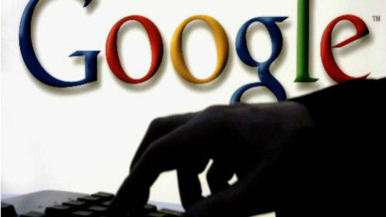 Siendo el mayor motor de búsquedas de internet del mundo, Google logra la mayoría de sus ingresos a través de anuncios.