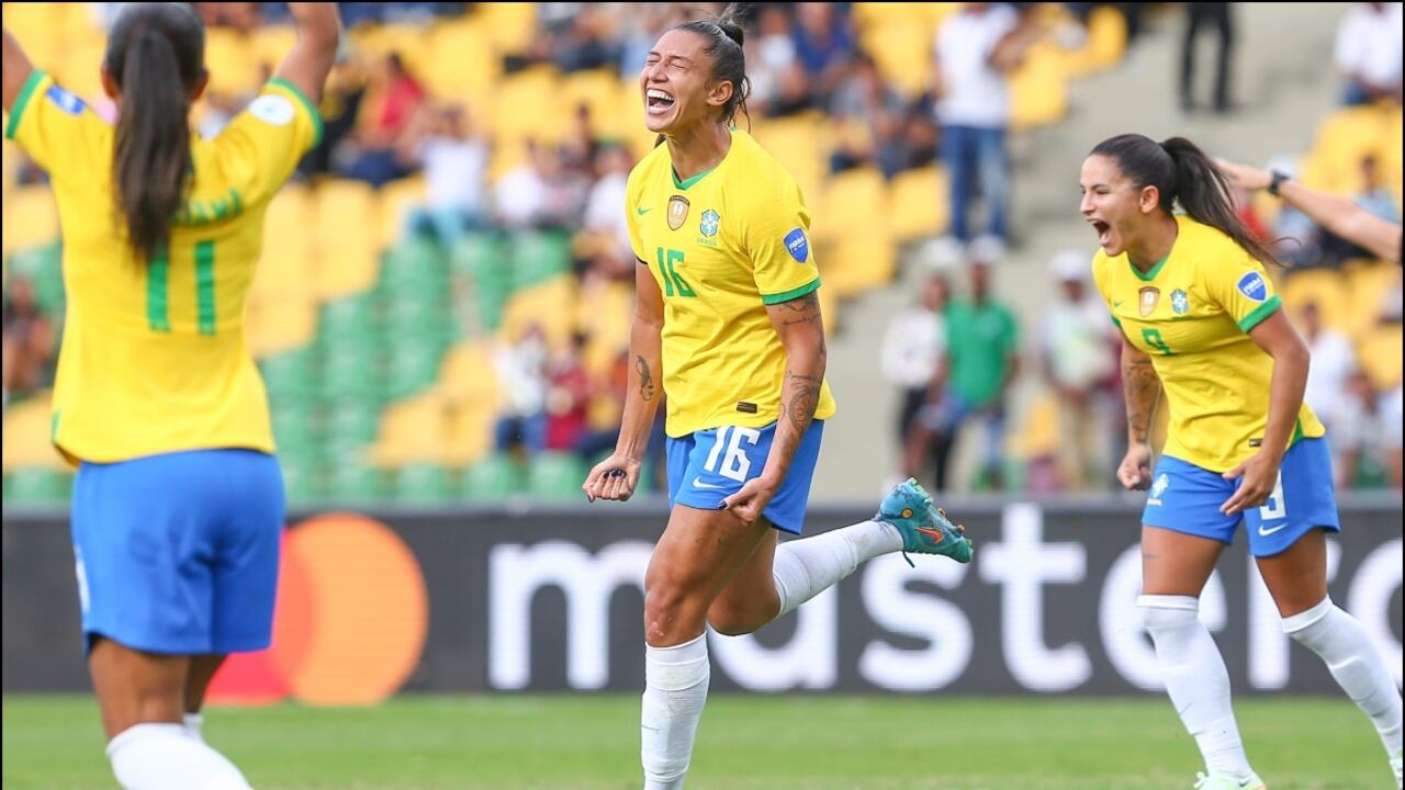 Selección Brasil femenina de Fútbol goleó a venezuela y se apoderó del grupo B