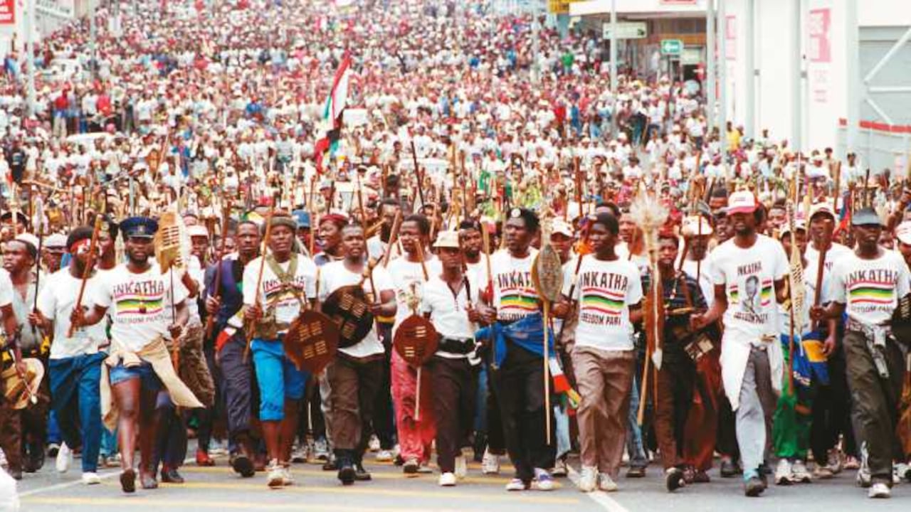 El plebiscito que los sudafricanos aprobaron evitó un baño de sangre.