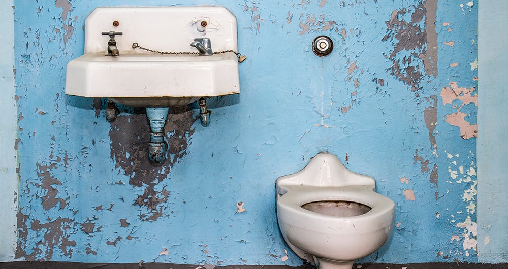 Para Mónica Vargas, "el baño es un espacio democratizador porque todos orinamos y cagamos, pero también evidencia las brechas".