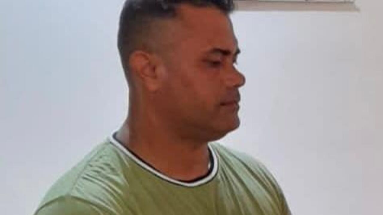 Capturan a un sargento del Ejército por presunta violencia intrafamiliar.