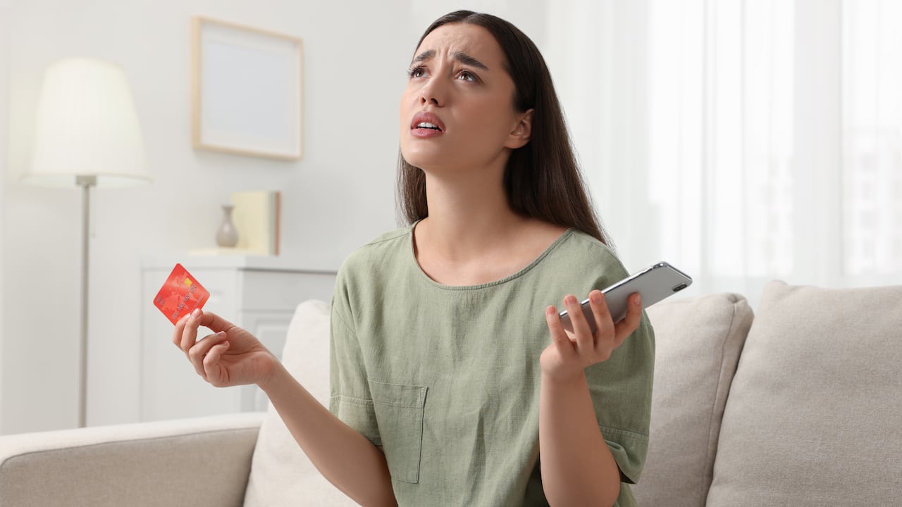 Una de las formas más comunes en que las capturas de pantalla pueden ser utilizadas para estafar es mediante la manipulación de la información.