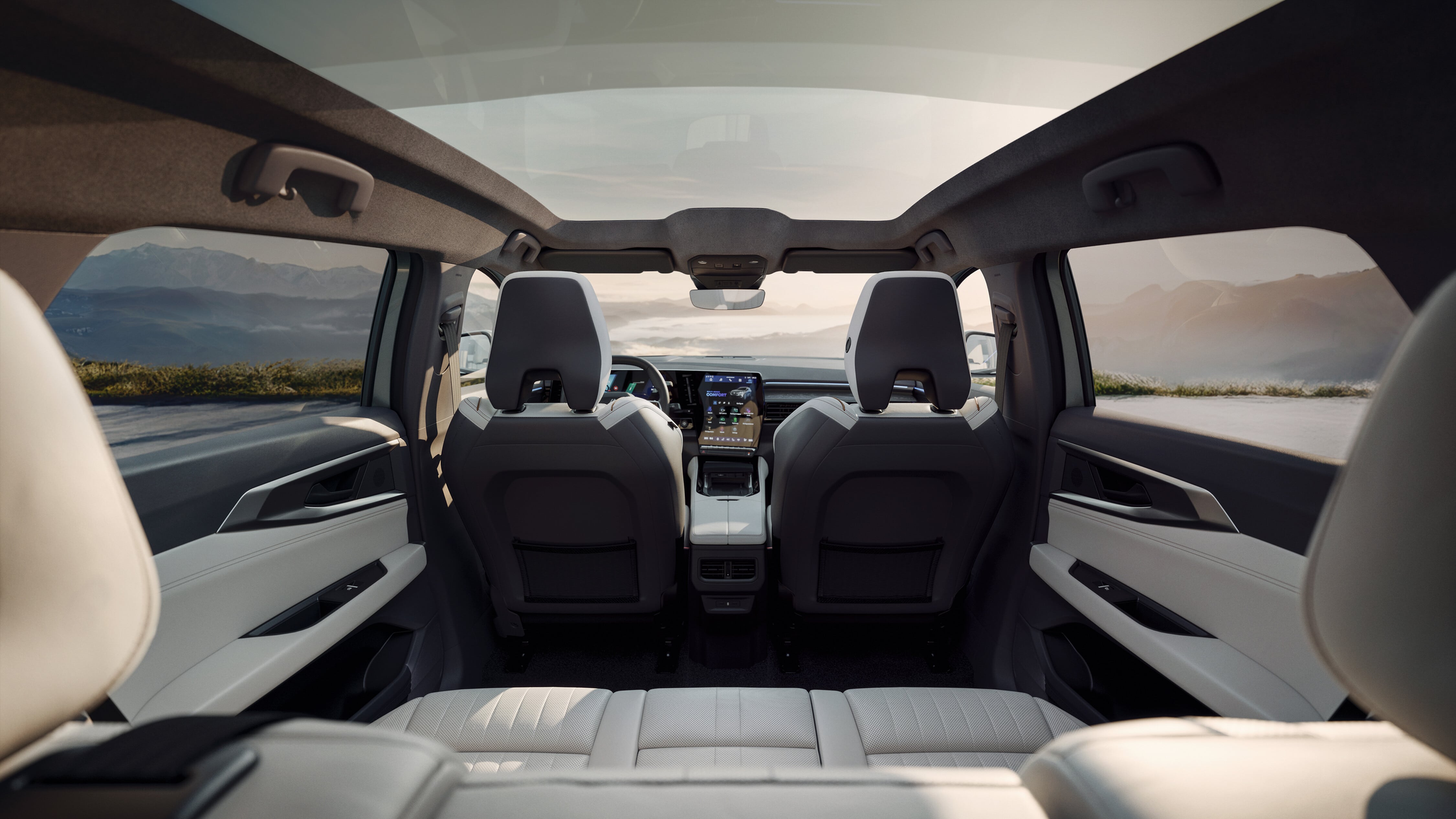 La primera versión del Renault Espace fue presentada en 1984.