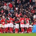BUENOS AIRES, ARGENTINA - AUGUST 26: Players of Independiente Santa Fe huddle during a Copa CONMEBOL Sudamericana 2026 Round of 16 second leg match between River Plate and Independiente Santa Fe at Estadio Más Monumental Antonio Vespucio Liberti on August 26, 2026 in Buenos Aires, Argentina. (Photo by Rodrigo Valle/Getty Images)