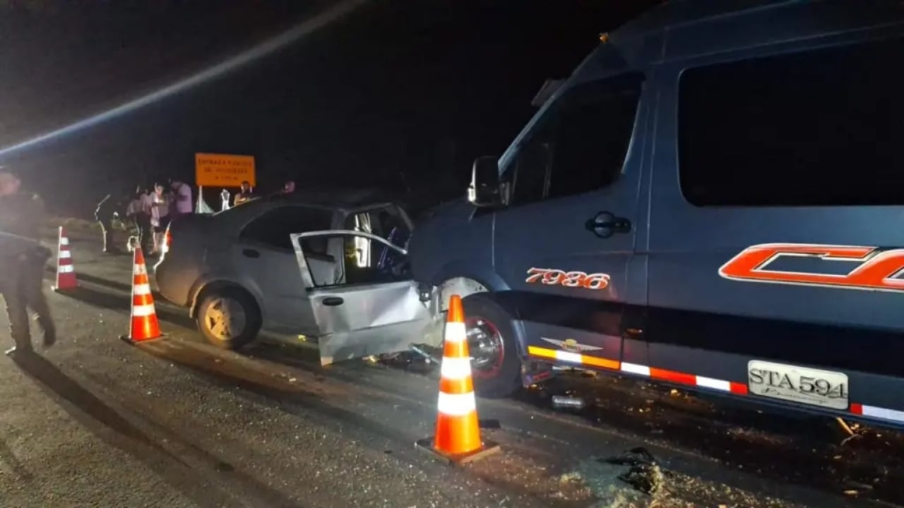 Los organismos de emergencia ya se encuentran atendiendo el siniestro vial.