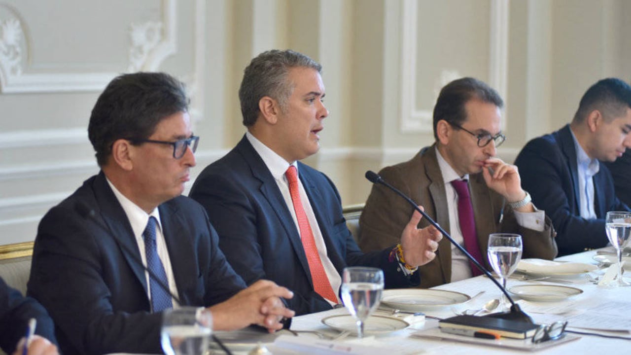 El ministro de Hacienda, Alberto Carrasquilla, anunció un plan de recorte del gasto para compensar los recursos que no se obtuvieron por el ajuste de impuestos en el Congreso.